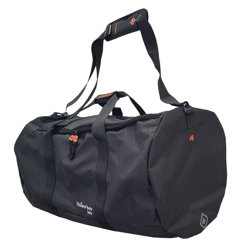 OceanPro Nullarbor duffle bag shown from an alternate angle.