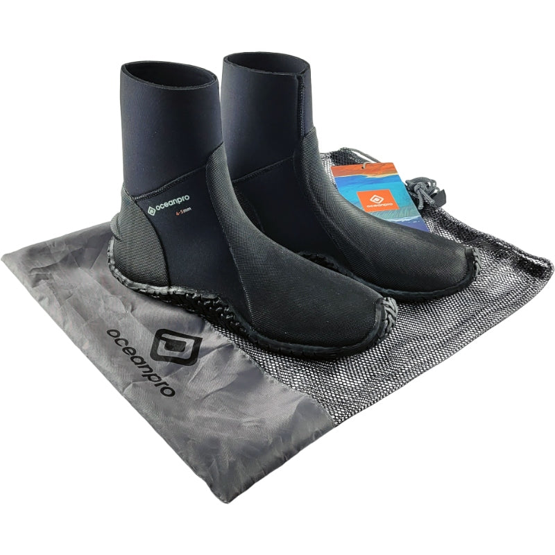 Pair of black Oceanpro Ultra Stretch 5/4mm zipless boots displayed with the Oceanpro carry bag and product tag.