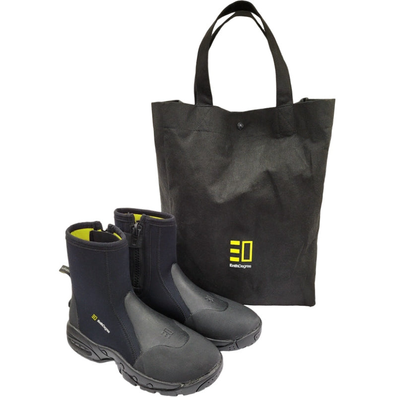 Pair of black Enth Degree Odyssey dive boots displayed beside the reusable Enth Degree carry bag.