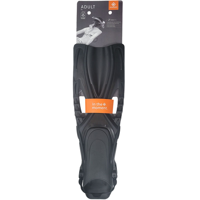Oceanpro Ceduna snorkelling fins in their mesh bag