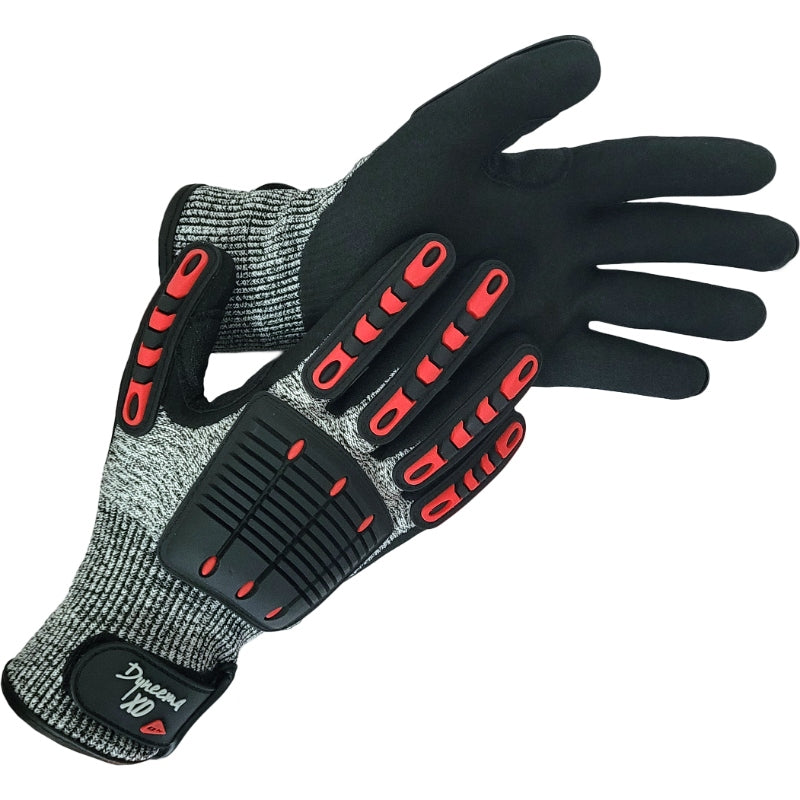 Ocean Hunter Dyneema XD Gloves showing the black palm and reinforced back-of-hand details