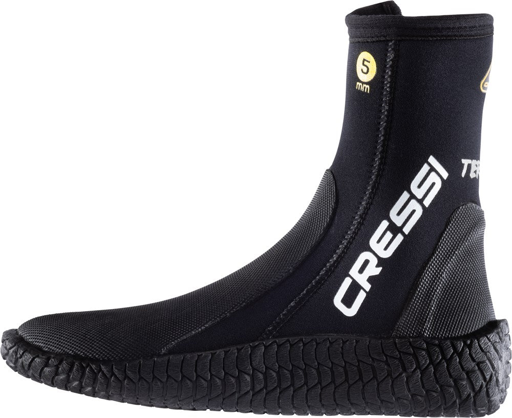 Black Cressi Terrain Boots 5mm side profile showing the Cressi branding, 5mm marking and textured outsole.